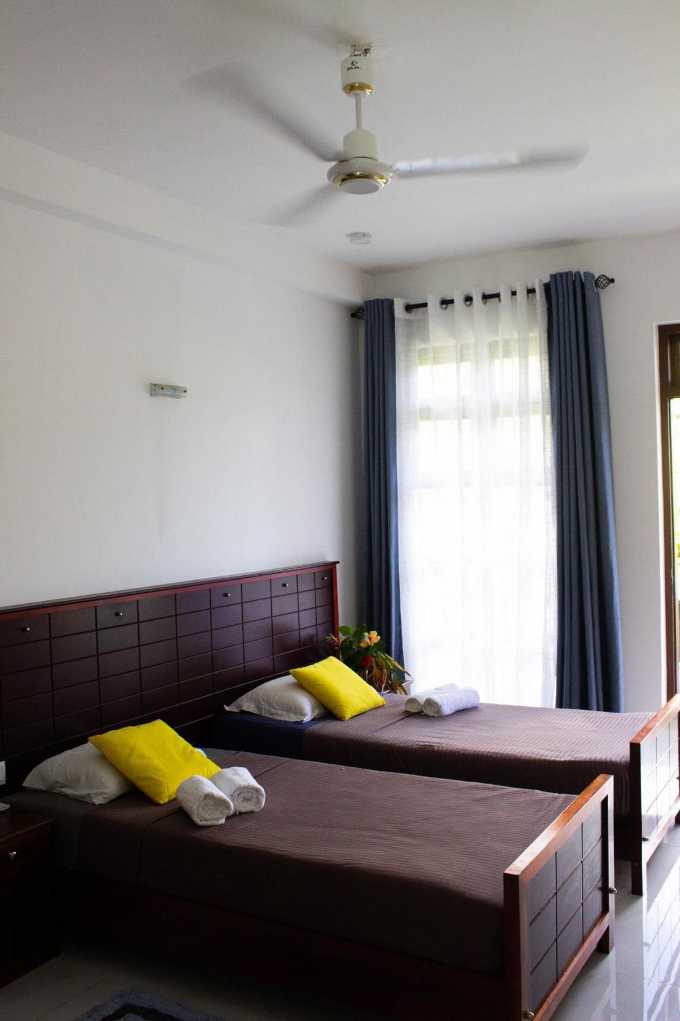 فندق Uralsurf House فيليغاما المظهر الخارجي الصورة